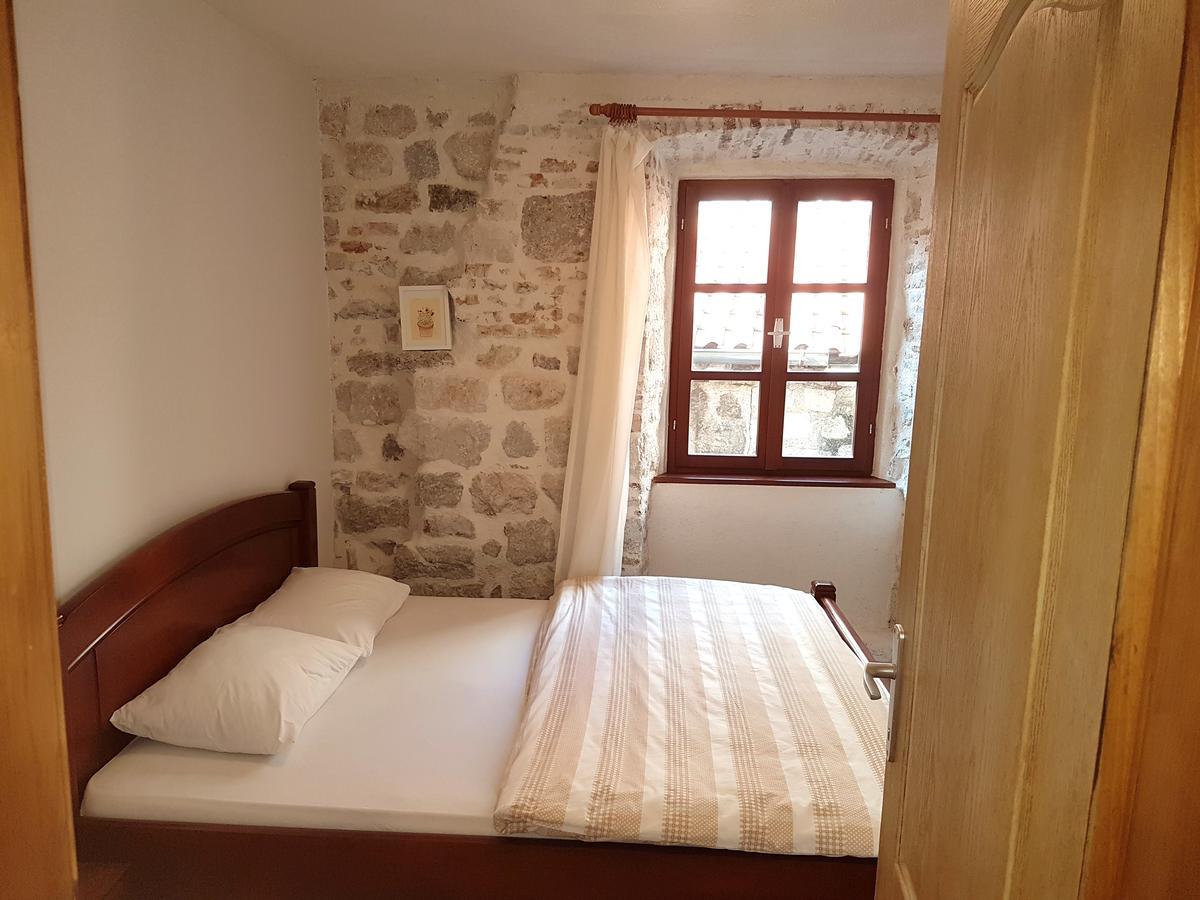 Apartments Historic Stone House Котор Екстер'єр фото